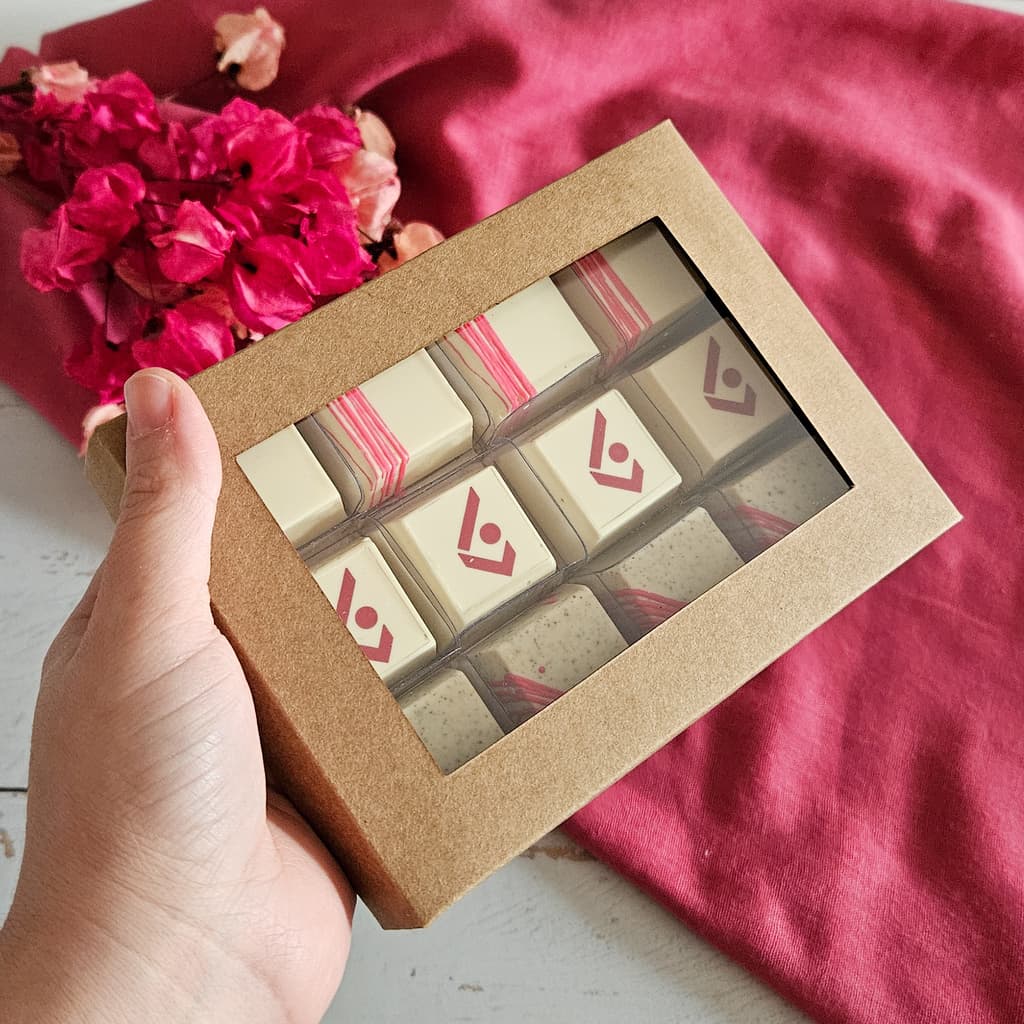 10 Caixas para 12 Doces Finos/bombons - Kraft - alt 3cm - Tampa Visor
