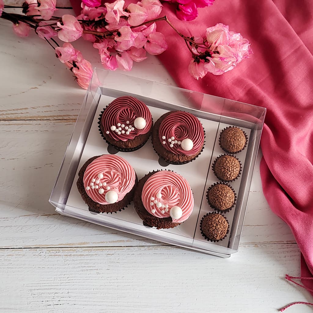 10 Caixas para 4 cupcake e 4 brigadeiros - Branca